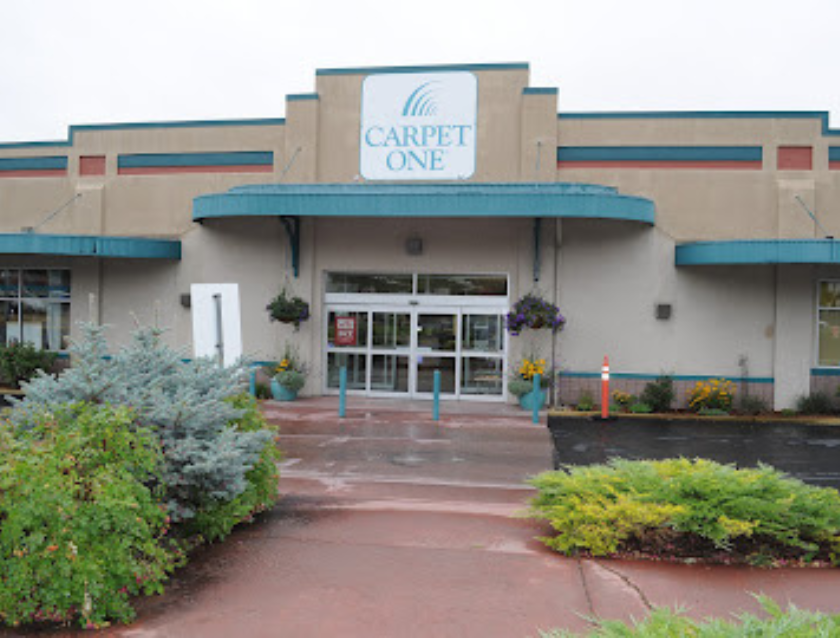 Finstad's Carpet One storefront